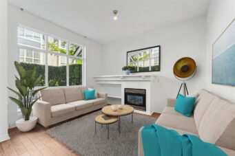 1 – 995 Lynn Valley Road